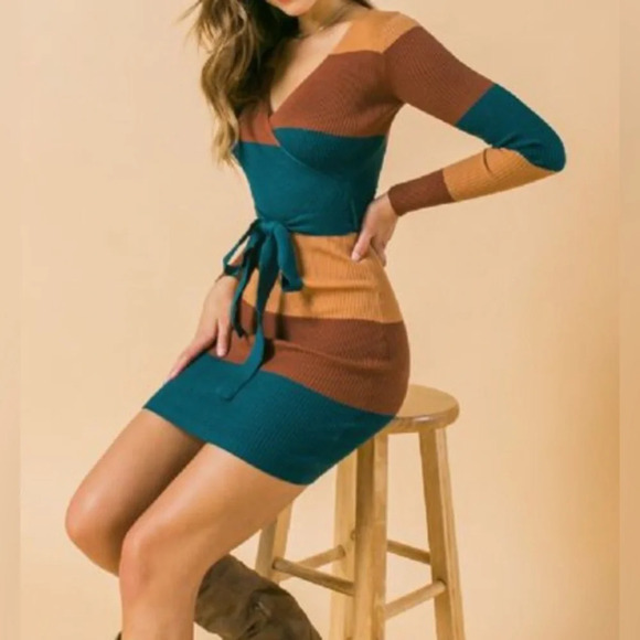 Fall girly sweater dress - Picture 1 of 9